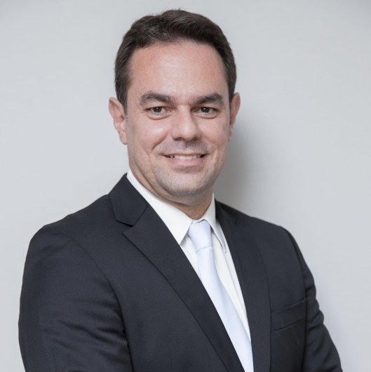 Dr. Ricardo de Lima Favaretto