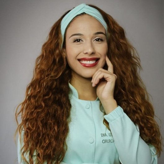 Dra. Letícia Guedes