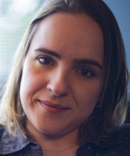 Dra. Izabel Vargas