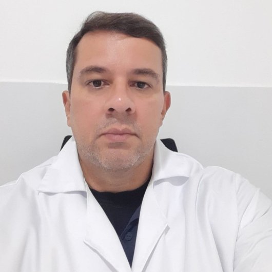 Dr. David De Almeida Paes