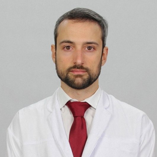 Dr. Leonardo Panzera