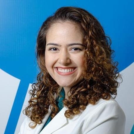 Dra. Lorena Castelo R Dantas Caminha