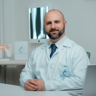 Dr. Gabriel Guerriero