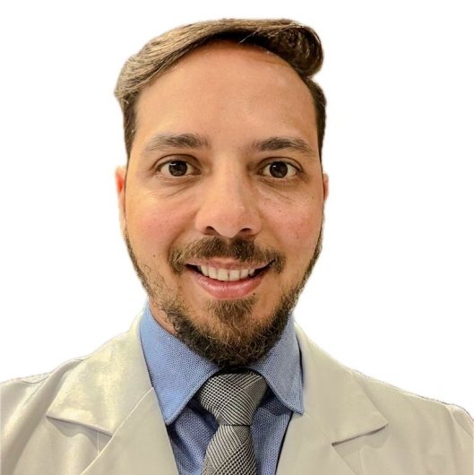 Dr. Gilberto Nogueira