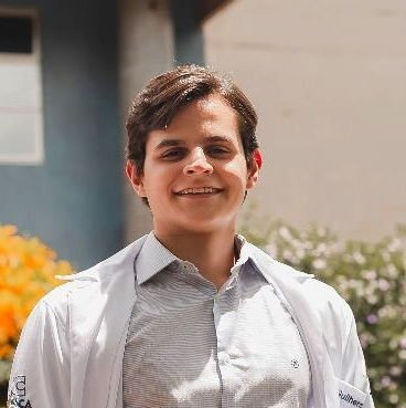 Dr. Guilherme Cordaro Bucker Furini
