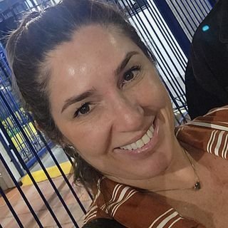 Dra. Daiana Ferraz