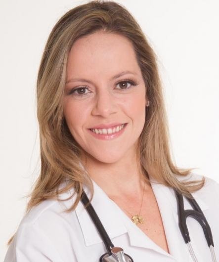 Dra. Gisele de Brito Azzi