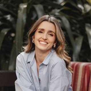 Dra. Ananda Peixoto