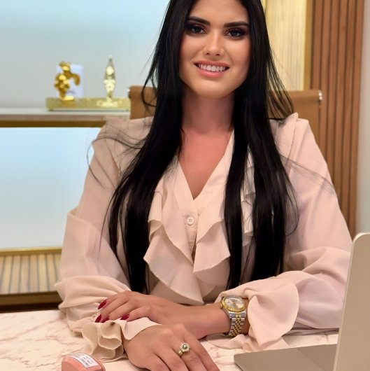 Dra. Eloína Alésia Crenite do Rego Barros