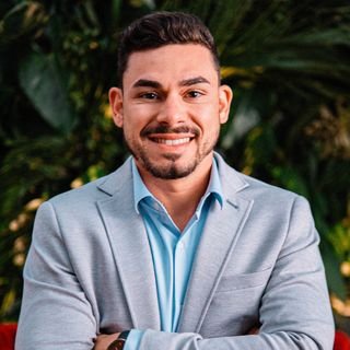 Dr. Renan Abdalla