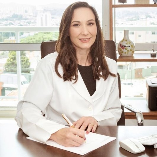 Dra. Aline Braz De Oliveira Farizato