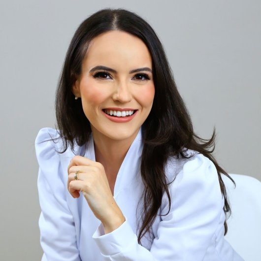 Dra. Bruna Rocha Reolon Branchi