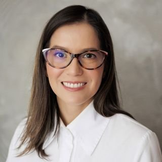 Dra. Samanta Madeira de Oliveira