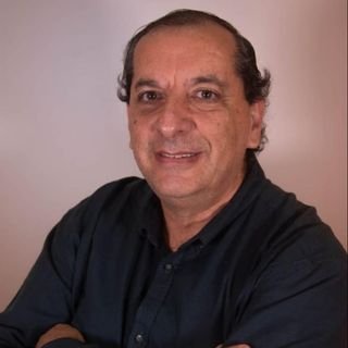Dr. Mauricio Tatar