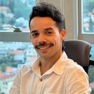 Dr. Arthur Manzani