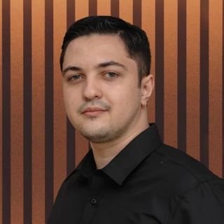 Dr. Alexandre Cintra
