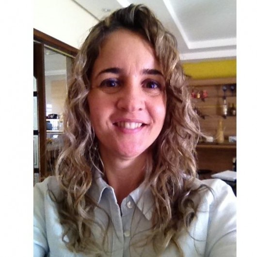 Dra. Marcia Cristina Dominguez Fernandes Pinto De Souza