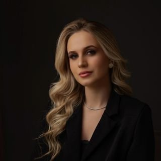 Dra. Bruna Valerio Marques