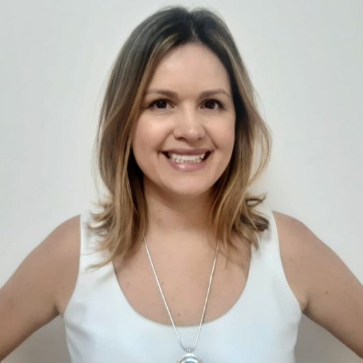 Dra. Renata Fracon de Oliveira Duarte