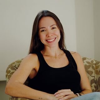 Dra. Tais Morosi Lara Campos
