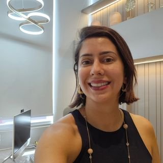 Dra. Suelen Pacheco Tavares