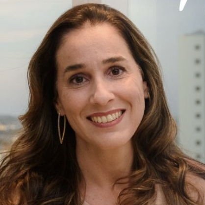 Dra. Francine Matos
