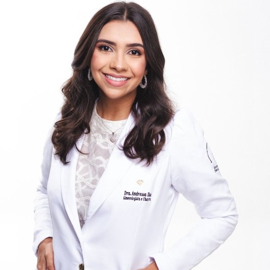 Dra. Andressa Dias de Oliveira