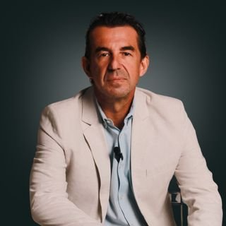 Dr. Pérsio Mariani