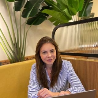 Dra. Aldenize Oliveira