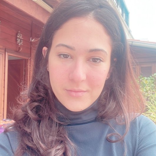 Dra. Ananda Cabeça