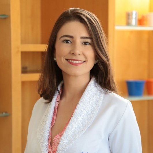 Dra. Fernanda Castro