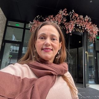 Dra. Thaise Lopes dos Santos
