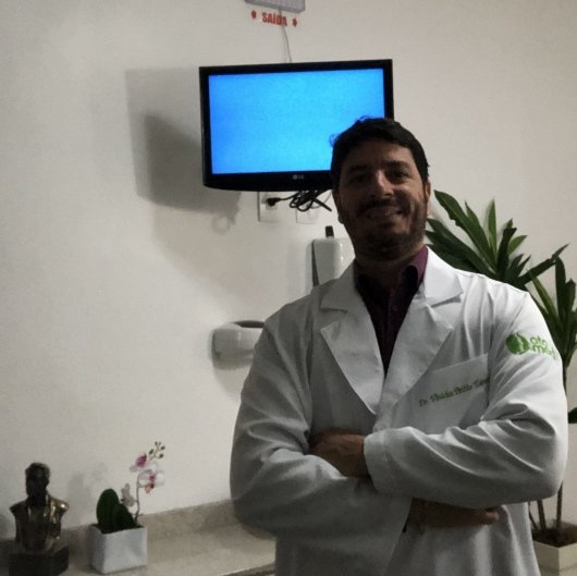 Dr. Vinicius Britto Tolomei