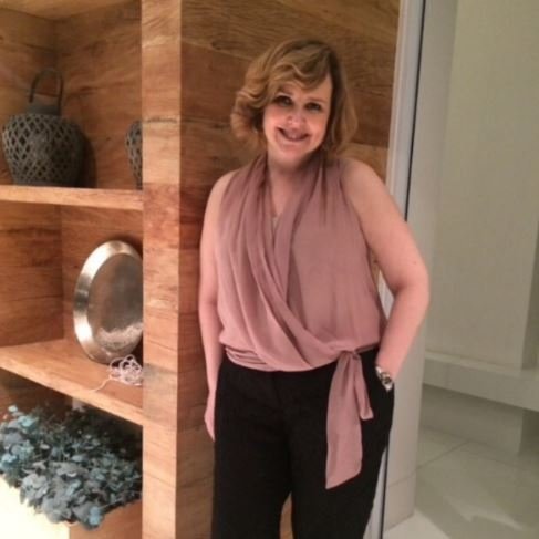 Dra. Silvia Regina Martins