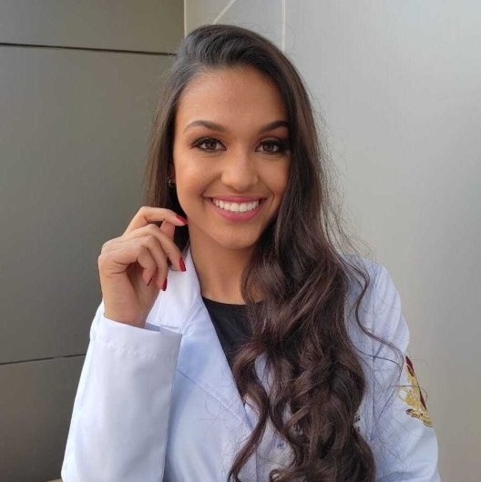 Dra. Tátila Miranda