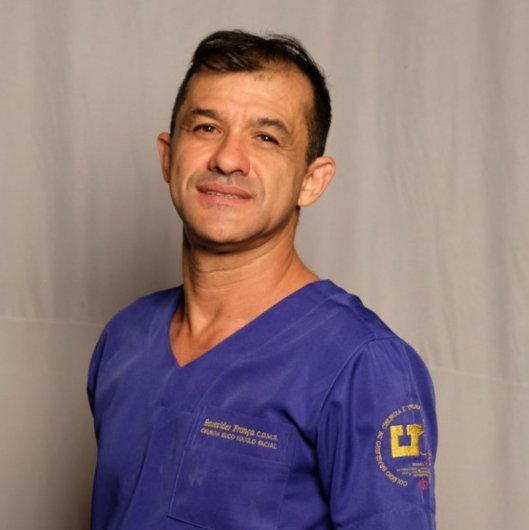 Dr. Benevides Franca