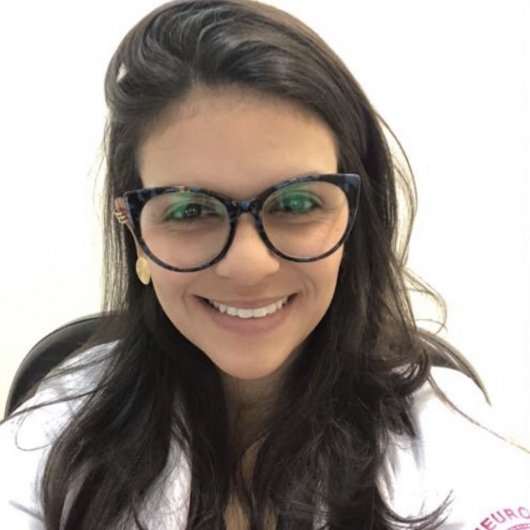 Dra. Paula Diniz