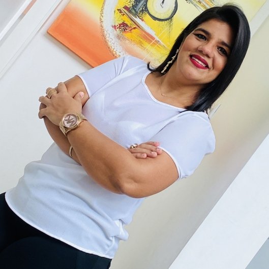Dra. Keula Thaise Girao de Souza Roberto