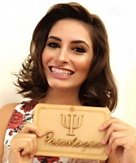 Letícia Gomes