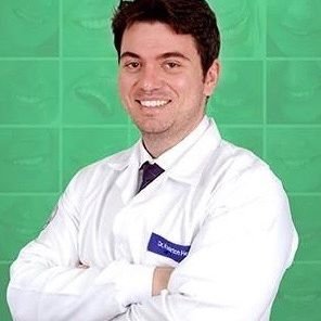 Dr. Klairton Hendges