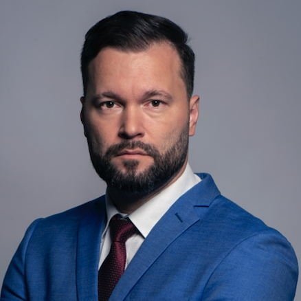Dr. Lucas Thudium