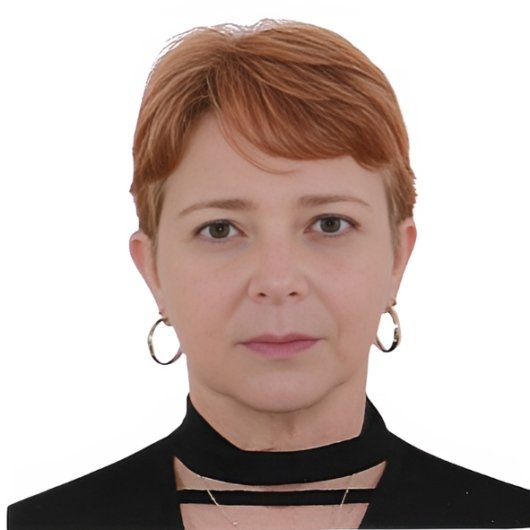 Dra. Paula Perestrello Facchetti