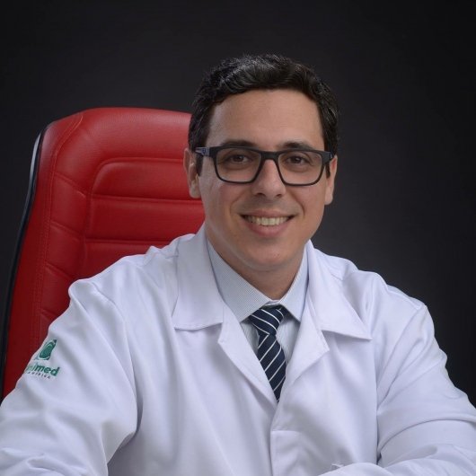 Dr. Renan Timóteo De Oliveira
