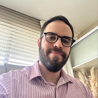 Dr. José Uchôa de Amorim Júnior