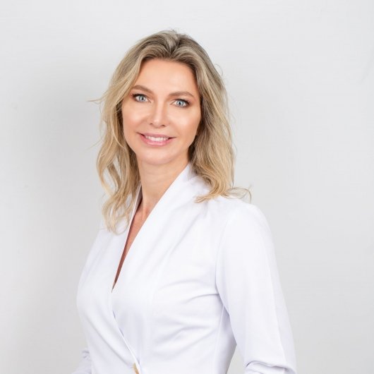 Dra. Vanessa Miroski Gerente