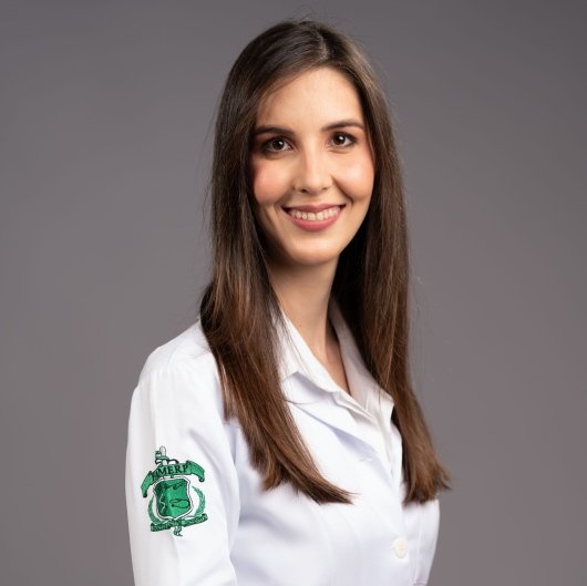 Dra. Mariana Previato