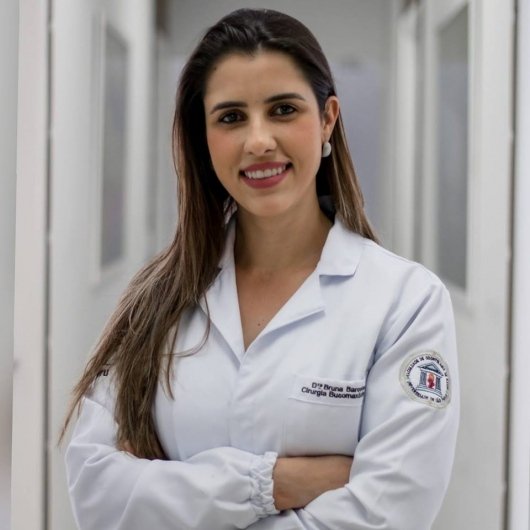 Dra. Bruna Barcelos