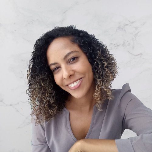 Verônica Aragão