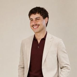 Dr. Yuri Lima
