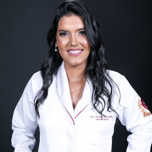 Dra. Andrezza Morais